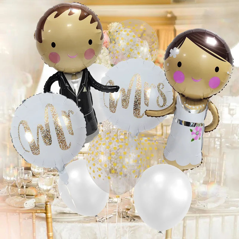 Wedding Balloon Set (12 Pieces) — Mr & Mrs Gold Foil & Confetti Balloons
