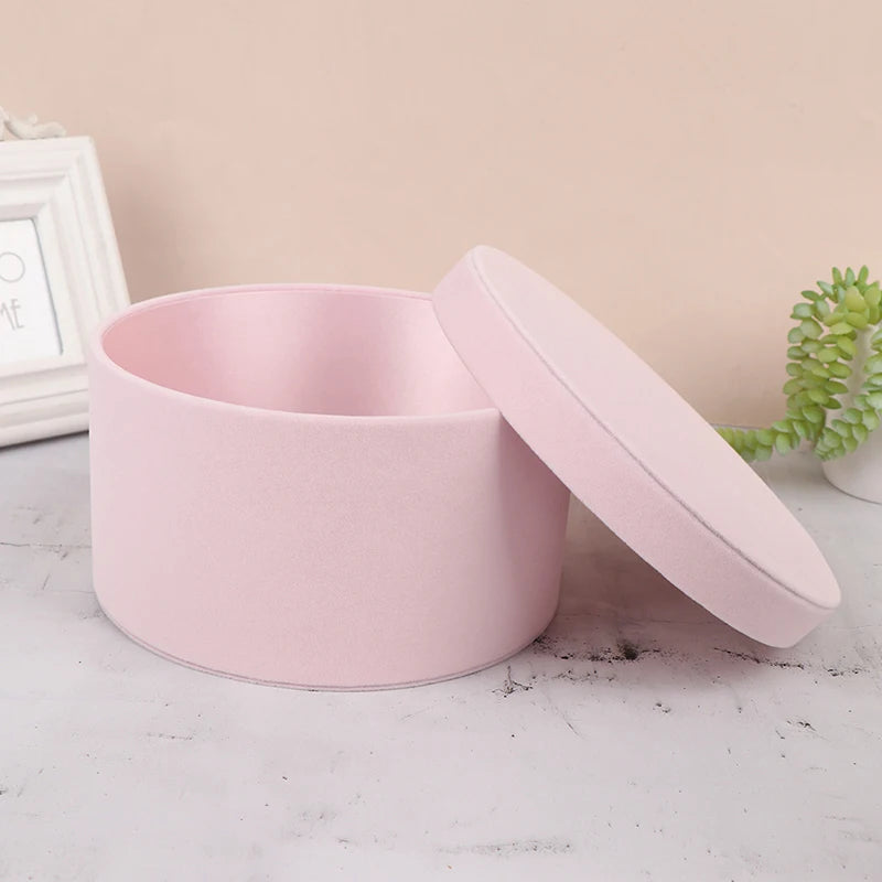 Velvet Round Flower Gift Box — Valentine's Day, Birthdays & Weddings (5 Colours)