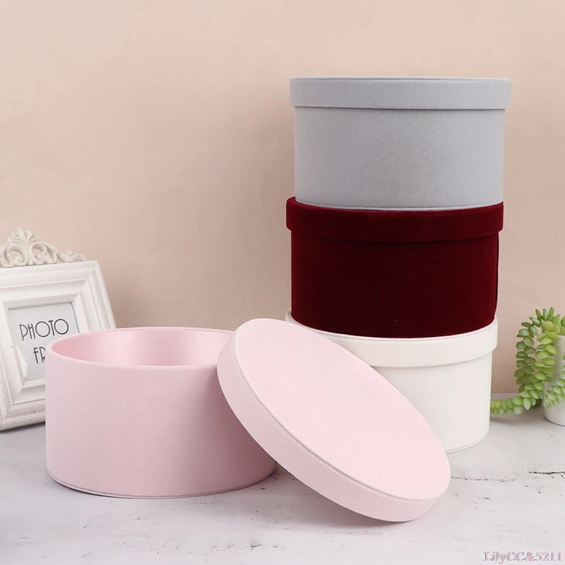 Velvet Round Flower Gift Box — Valentine's Day, Birthdays & Weddings (5 Colours)