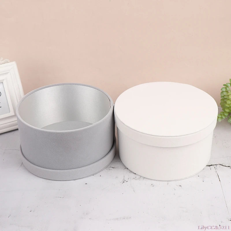 Velvet Round Flower Gift Box — Valentine's Day, Birthdays & Weddings (5 Colours)